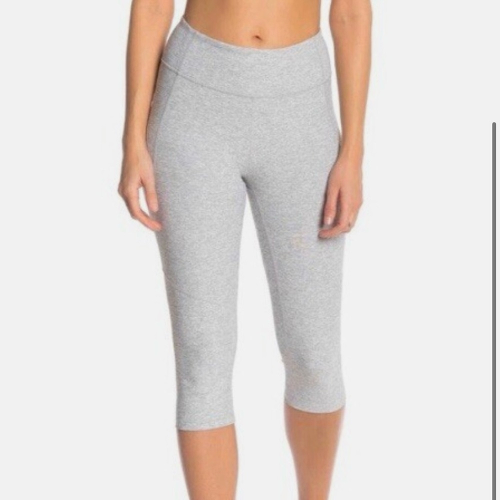 Outdoor Voices Light Gray Cropped Capri Leggings